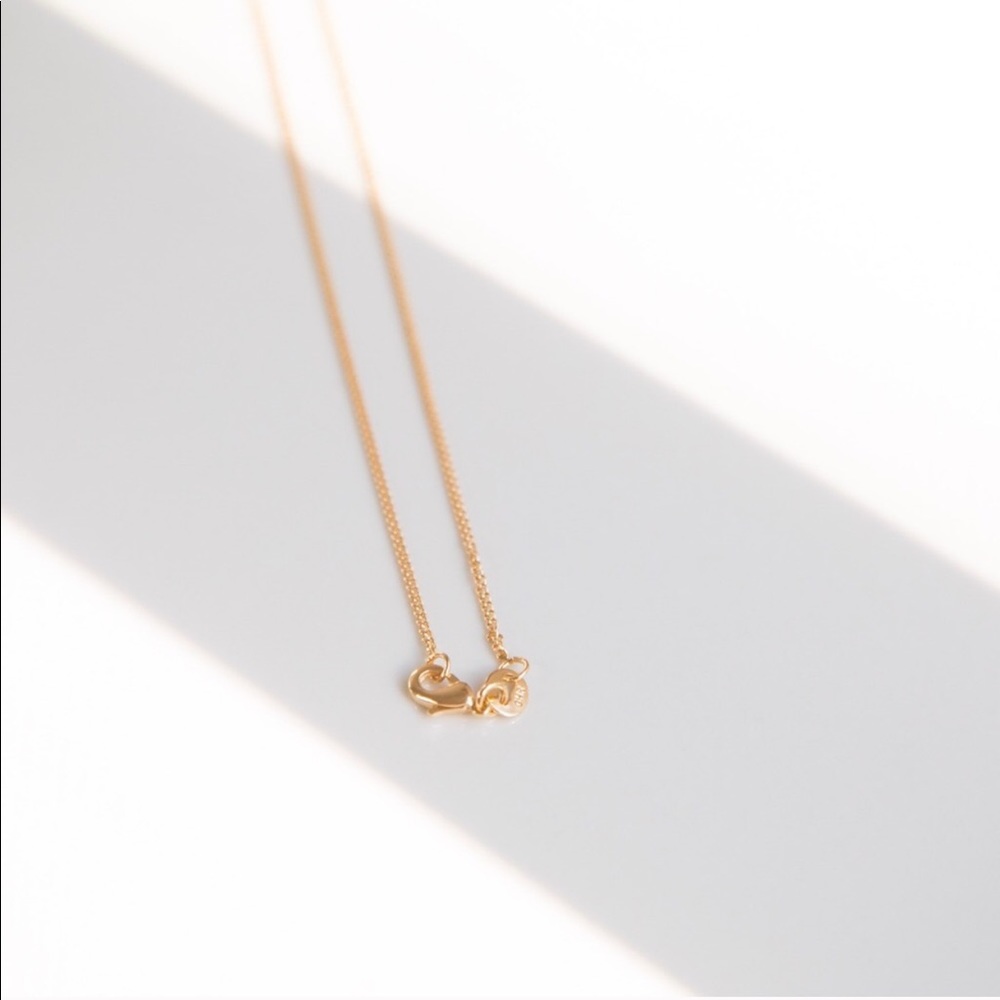 Virgin Mary Necklace | 18k Gold Filled - Picture 7 of 8